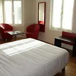 Logis Le Grand Hotel