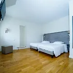 Hotel Logis Le Grand 3*