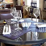 Hotel Logis Le Grand 3*