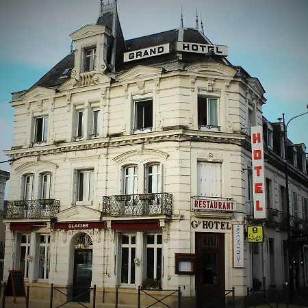 Logis Le Grand Hotel 3*