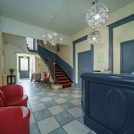 Logis Le Grand Chateau-du-Loir