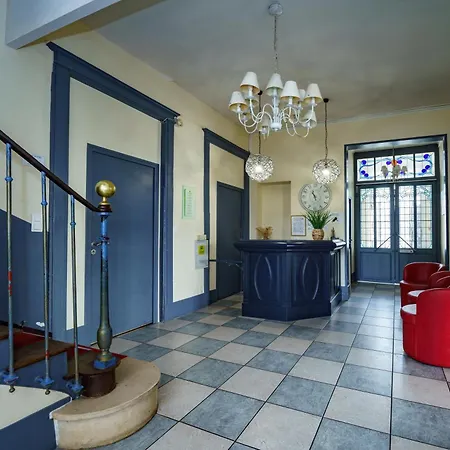 Logis Le Grand 3* Chateau-du-Loir
