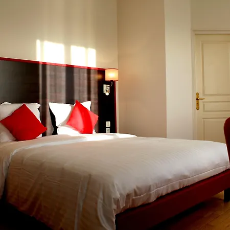 Logis Le Grand Chateau-du-Loir