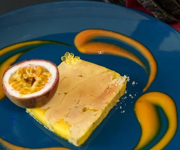 Logis Le Grand Hotel