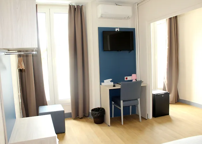 Hotel Logis Le Grand