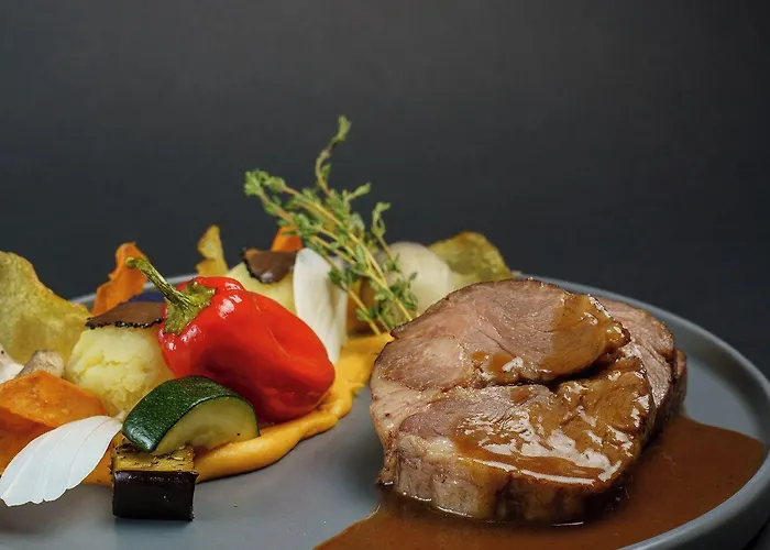 Logis Le Grand Hotel 3*