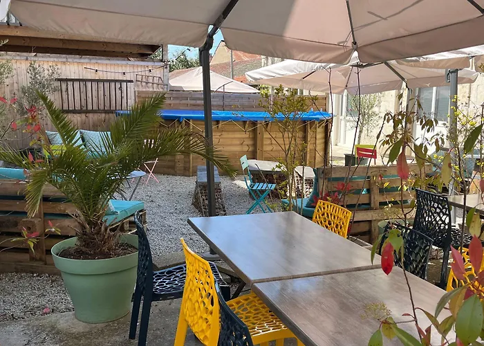 Logis Le Grand Chateau-du-Loir