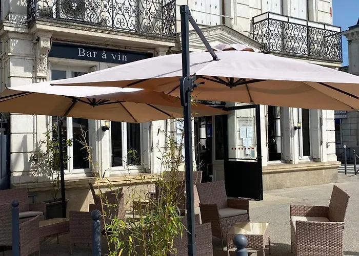 Hotel Logis Le Grand